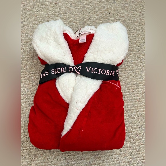 New Victoria's Secret Santa Hooded Plush Fleece Sherpa Short Robe XS/S - Picture 1 of 5